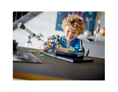 LEGO® Creator 31115 Vesmírny ťažobný robot