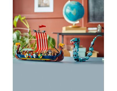 LEGO® Creator 31132 Vikinská loď a morský had