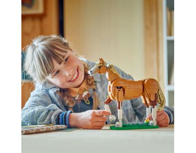 LEGO® Creator 3v1 31166 Krásny kôň