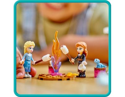 LEGO® Disney Princess™ 43238 Elsa a hrad z Ľadového kráľovstva
