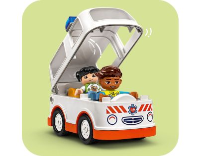 LEGO® DUPLO® 10447 Sanitka a vodič