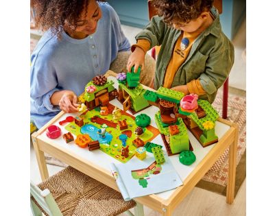 LEGO® DUPLO® 10480 Les plný objavov a divokých zvieratiek