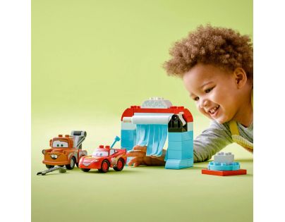 LEGO® DUPLO® Disney 10996 Na umývačke s Bleskom McQueenom a Burákom