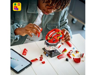 LEGO® Editions 43014 Prilba Charles Leclerc zo Scuderia Ferrari HP