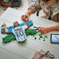 LEGO® Editions 43018 Lionel Messi – Okamžik víťazstvo 4
