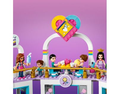 LEGO® Friends 41450 Nákupné stredisko v mestečku Heartlake