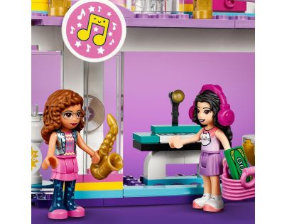 LEGO® Friends 41450 Nákupné stredisko v mestečku Heartlake