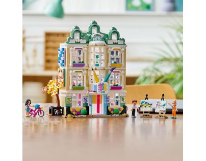 LEGO® Friends 41711 Ema a umelecká škola