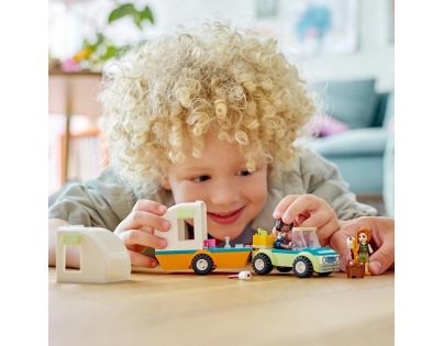 LEGO® Friends 41726 Prázdninové kempovanie