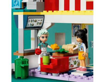 LEGO® Friends 41728 Bistro v centre mestečka Heartlake