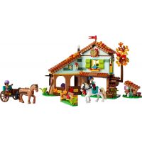 LEGO® Friends 41745 Autumn a jej konská stajňa 2