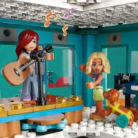 LEGO® Friends 41748 Komunitné centrum v mestečku Heartlake - Poškodený obal 6