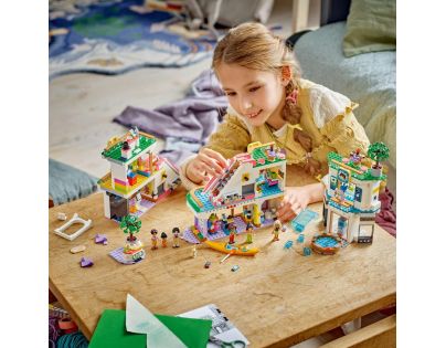LEGO® Friends 42604 Nákupné centrum v mestečku Heartlake