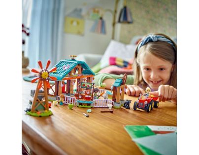 LEGO® Friends 42617 Útulok pre zvieratká z farmy - Poškodený obal