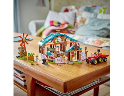 LEGO® Friends 42617 Útulok pre zvieratká z farmy - Poškodený obal