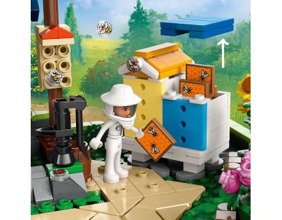 LEGO® Friends 42669 Dom včelárov a kvetinová záhrada - Poškodený obal