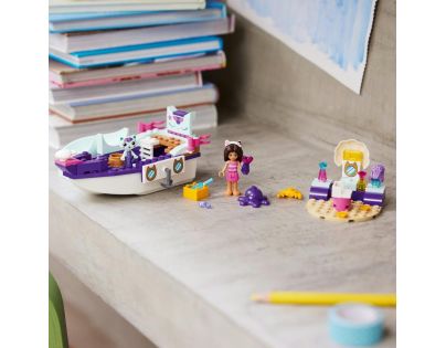 LEGO® Gabby's Dollhouse 10786 Gabby na luxusnej lodi