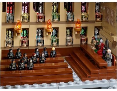 LEGO® Harry Potter™ 71043 Hogwartský hrad - Poškodený obal