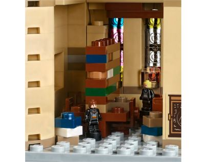 LEGO® Harry Potter™ 71043 Hogwartský hrad - Poškodený obal