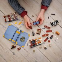LEGO® Harry Potter™ 76385 Čarovné momenty z Rokfortu: Hodina čarovania - Poškodený obal 4