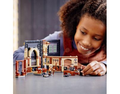 LEGO® Harry Potter™ 76397 Čarovné momenty z Rokfortu: Hodina obrany proti čiernej mágii