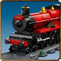 LEGO® Harry Potter™ 76423 Rokfortský expres a Rokvillská stanica 5