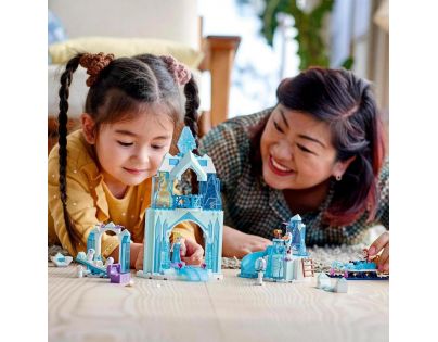 LEGO® Disney Princess ™ 43194 Ľadová ríša divov Anny a Elsy