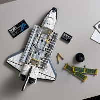 LEGO® ICONS 10283 NASA Raketoplán Discovery - Poškodený obal 3