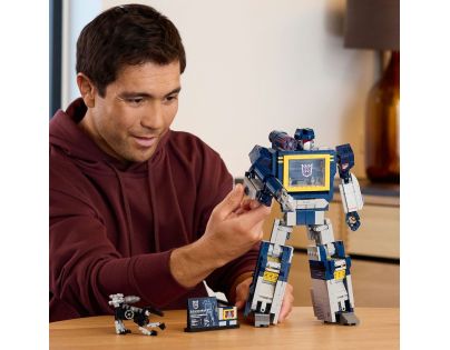 LEGO® Icons 10358 Transformers: Soundwave