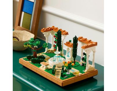 LEGO® Icons 10359 Záhrada s fontánou - Poškodený obal