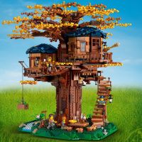 LEGO® Ideas 21318 Dom na strome 3