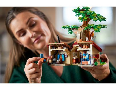 LEGO® Ideas 21326 Medvedík Pú