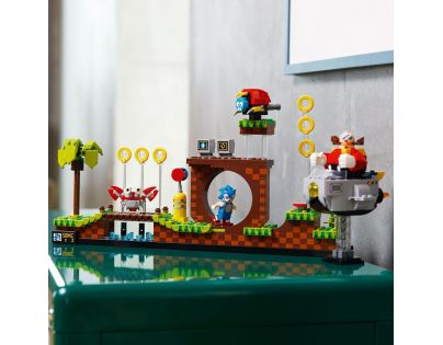 LEGO® Ideas 21331 Sonic the Hedgehog™ – Green Hill Zone