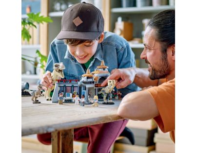 LEGO® Jurassic World™ 76961 Návštevnícke centrum Útok T-Rexa a Raptora