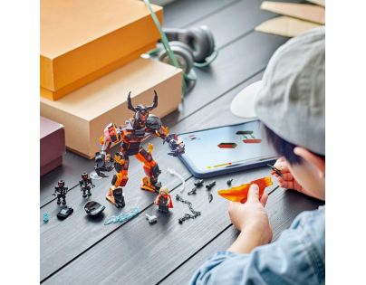 LEGO® Marvel 76289 Zostaviteľná figúrka: Thor vs. Surtur