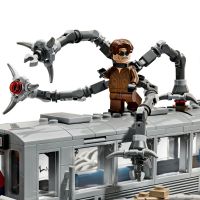 LEGO® Marvel 76321 Spider-Man vs. Doc Ock: Scéna v metre 4