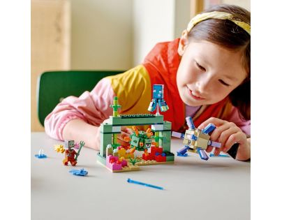 LEGO® Minecraft® 21180 Bitka so strážcami