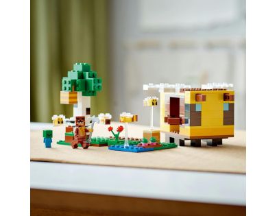 LEGO® Minecraft® 21241 Včelí domček