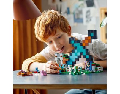 LEGO® Minecraft® 21244 Rytierska základňa