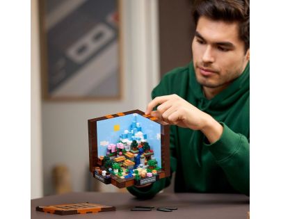 LEGO® Minecraft® 21265 Pracovný stôl
