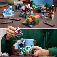 LEGO® Minecraft® 21265 Pracovný stôl 4