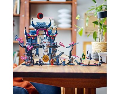 LEGO® NINJAGO® 71813 Tieňové dojo vlčie masky