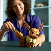 LEGO® Pokémon™ 72151 Eevee 4