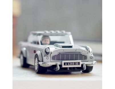 LEGO® Speed Champions 76911 007 Aston Martin DB5 - Poškodený obal