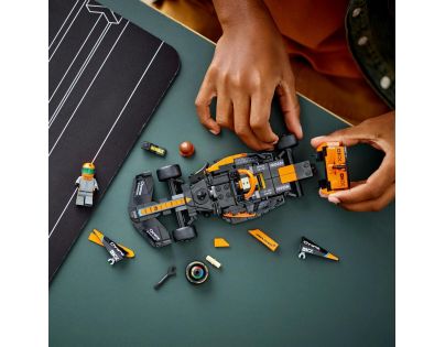 LEGO® Speed Champions 76919 Pretekárske auto McLaren Formula 1 2023 - Poškodený obal