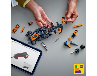 LEGO® Speed Champions 77251 Závodné auto McLaren F1® Team MCL38