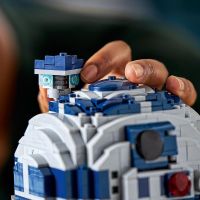 LEGO® Star Wars™ 75308 R2-D2™ 6
