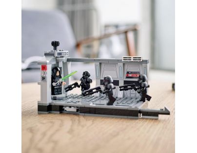 LEGO® Star Wars™ 75324 Útok Dark trooperov