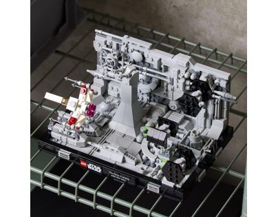 LEGO® Star Wars™ 75329 Útok na Hviezdu smrti Dioráma