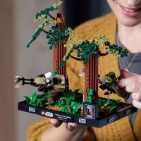 LEGO® Star Wars™ 75353 Naháňačka spídrov na planéte Endor™ Dioráma - Poškodený obal 6